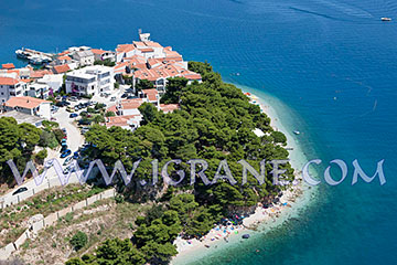 Aerial view of beach in Igrane