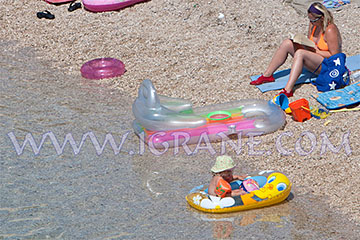 beach in Igrane