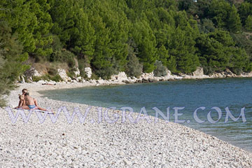 beach in Igrane