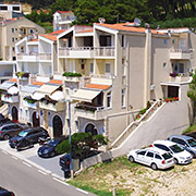 Apartments Merita, Brela